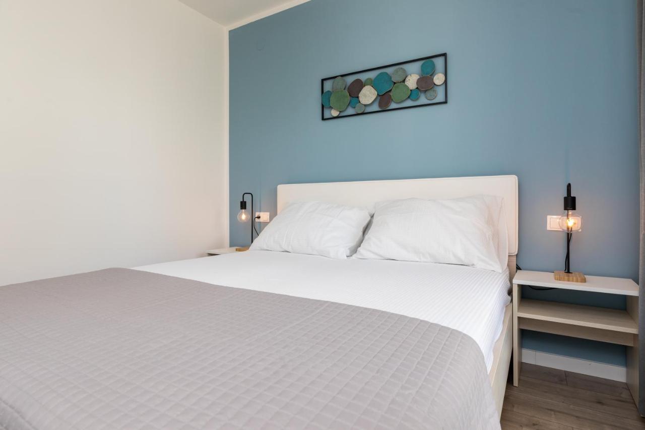 Apartments Vjeko Крк Экстерьер фото