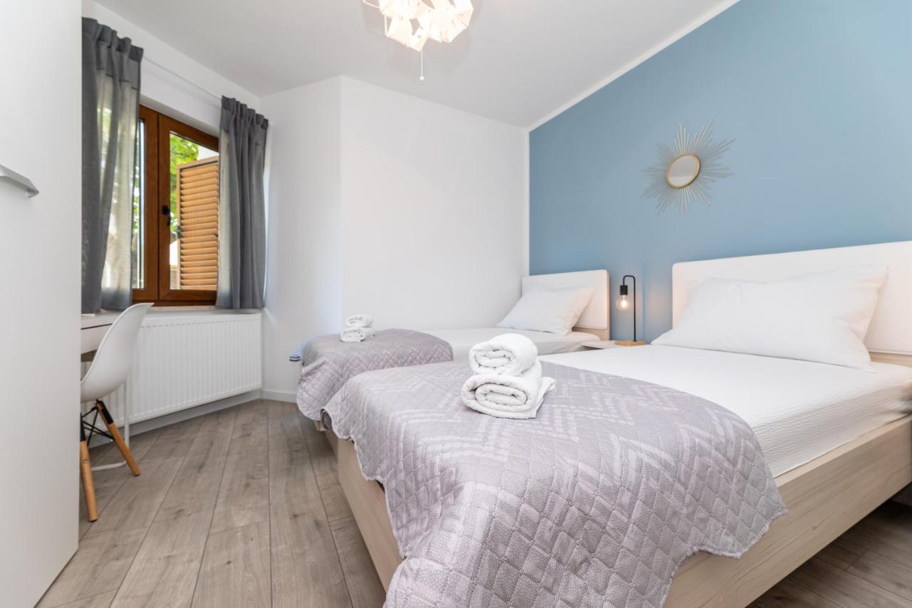 Apartments Vjeko Крк Экстерьер фото